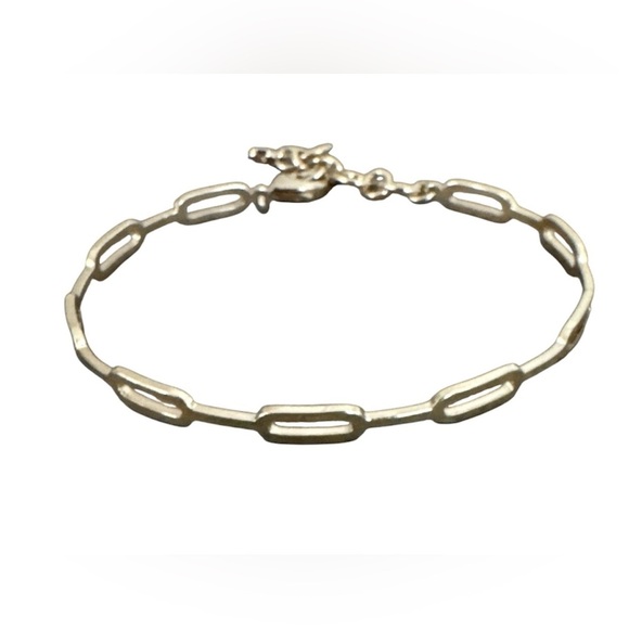 Nine West Gold Necklace Minimalist Design - Picture 5 of 5